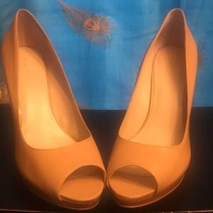 Nine West Nuede Pump (NWOT)